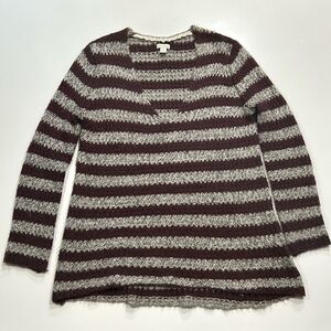 Hinge Striped Wool Blend V-Neck Sweater Small